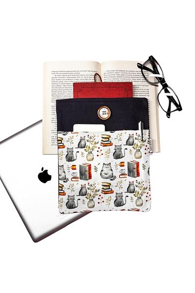Smyrna Gray Multi-Purpose Tablet Case / Ebook Case for Cats and Books