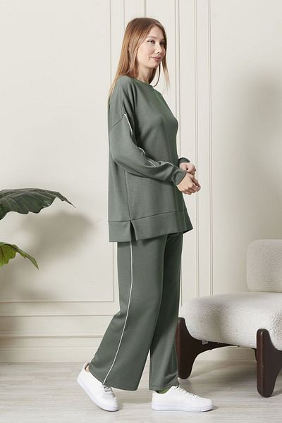 soBasic Set de trening MODAL de culoare kaki cu gât lung și picioare largi - cu talie elastică