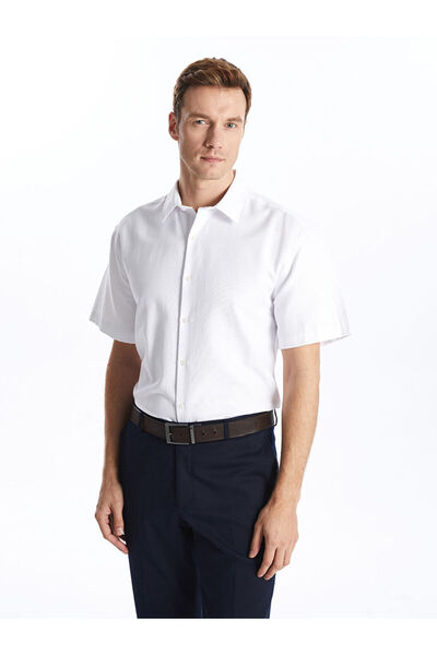 LC Waikiki Λευκό άνετο ανδρικό πουκάμισο με κοντό μανίκι