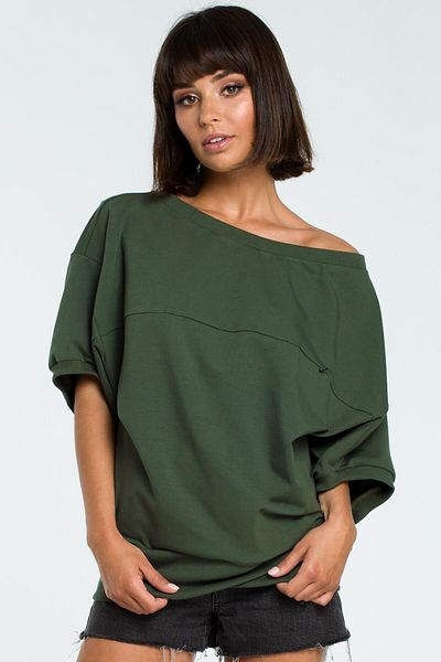 BEWEAR Oversized sweatshirt with a kimono sleeve