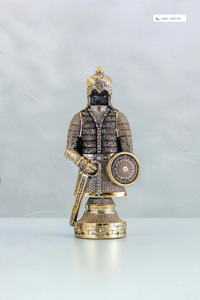 Güncel Vitrin Zirkon Taşlı Gold Fetih Zırhı Biblo 12*27 cm