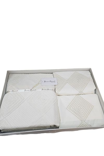 KÜBRAHOME'S Bonne Masıon Pleated Bedding Set