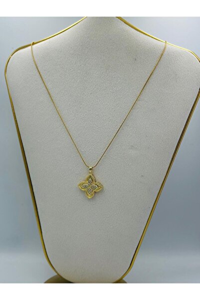 MyladyAccessoriess Ortası Zirkon Taş Detaylı Çelik Yonca Kolye