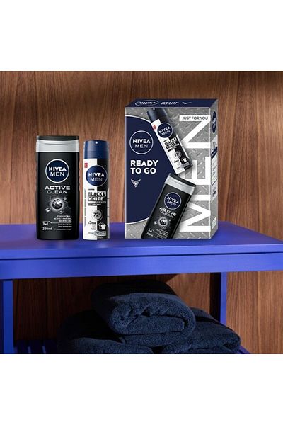 NIVEA Men set: Active Clean Shower gel 250 ml, Deodorant Spray Invisible Black- White Power 150 ml