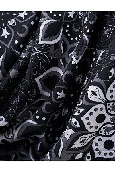 Kayra Çiçek Desenli Eşarp Siyah