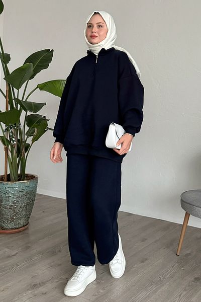 InStyle Raised Zippered Navy Blue Double Set