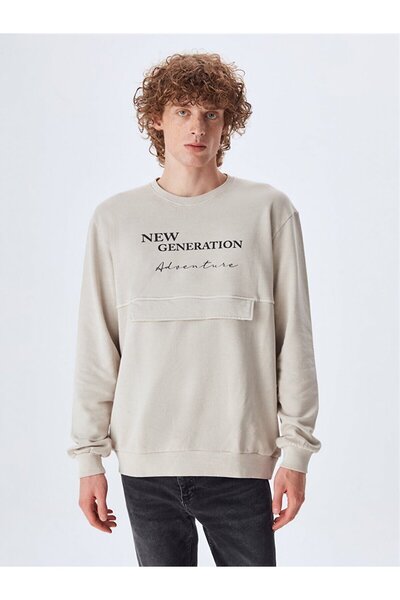 Ltb سويت شيرت أبيض مطبوع بتأثير شاحب