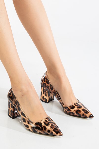 Berfu shoes Women's 6.5 cm Closed Leopard Heels Black Comfortable and Full Fit