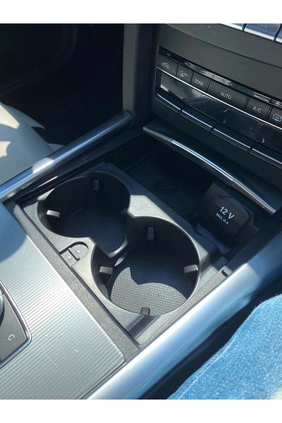 Store Mercedes W212 - for Glass Holder Arm Shift