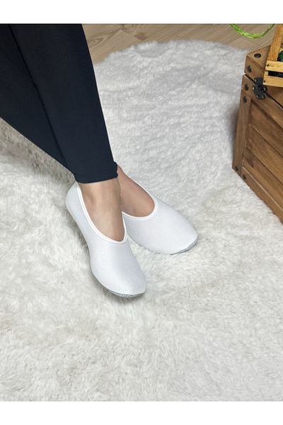 Patiköşe أحذية منزلية أساسية للجنسين بتصميم مسامي، نعل مرن غير قابل للانزلاق