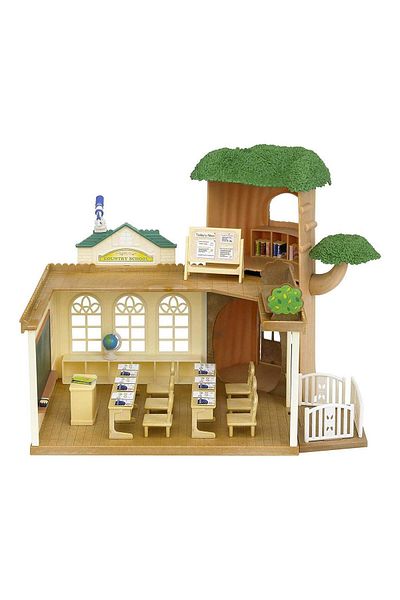 SYLVANIAN FAMILIES Country Tree School Playset - Educational Toy with Classroom & Dolls