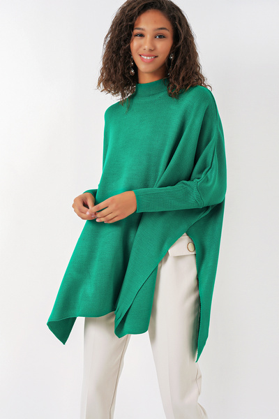 Bigdart 15783 Slit Poncho Sweater - Green
