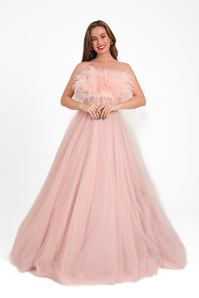 Hüseyin Baştürk Tüy Detaylı Straplez Prenses Elbise