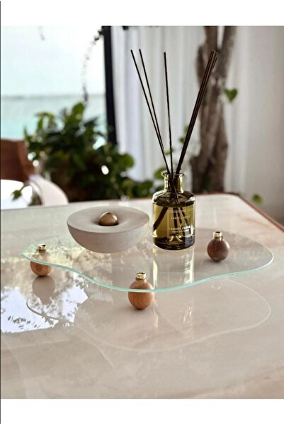 Golden Kitchen صينية زجاجية منحنية - حامل مزخرف بأرجل كروية خشبية / صينية / مطبخ