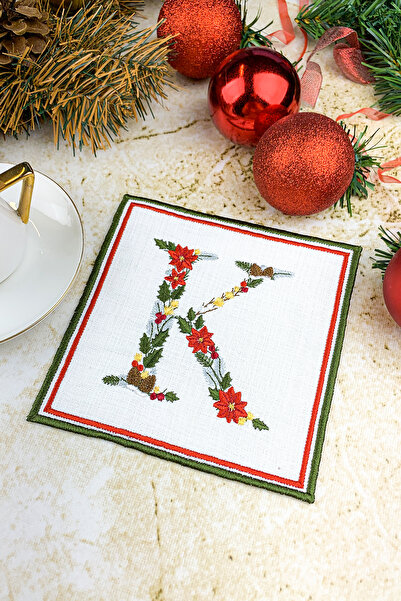 WEARE2 Șervețel de cocktail brodat cu litera K de culoare albă, cu tematică d...