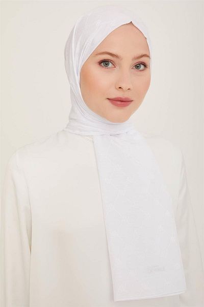 Armine Trend Monogram Shawl 1 21174