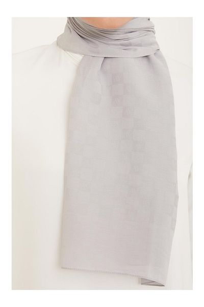 Armine Gray Trend P.Monogram Shawl2 3367
