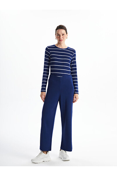 LC Waikiki Γυναικείο μπλουζάκι με ριγέ λαιμόκοψη LCW Crew