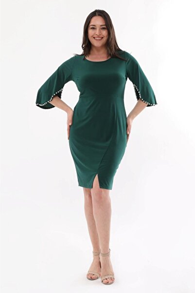 Şirin Butik Γυναικείο βραδινό φόρεμα με πράσινο χρώμα Plus Size με στρογγυλή λαιμόκοψη με μαργαριτάρι με λεπτομέρεια
