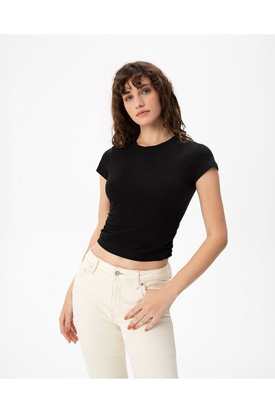 Ayma Active Tricou de bază negru din bumbac organic cu adunare laterală