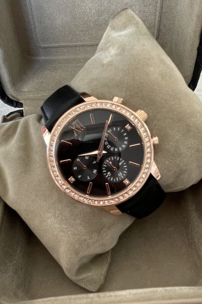 Leerybee Women's Leather Stone Quartz Wrist Watch Ns-2