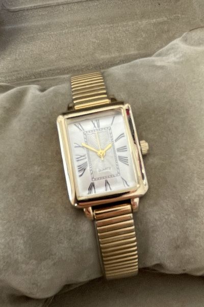 Leerybee Women's Steel Vintage Women's Wristwatch Ns-1