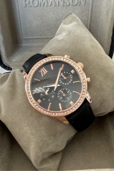 Leerybee Women's Leather Stone Quartz Wrist Watch Ns-2