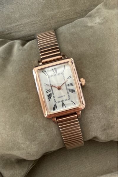 Leerybee Women's Steel Vintage Women's Wristwatch Ns-1