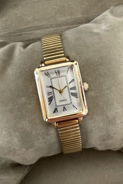 Leerybee Women's Steel Vintage Women's Wristwatch Ns-1