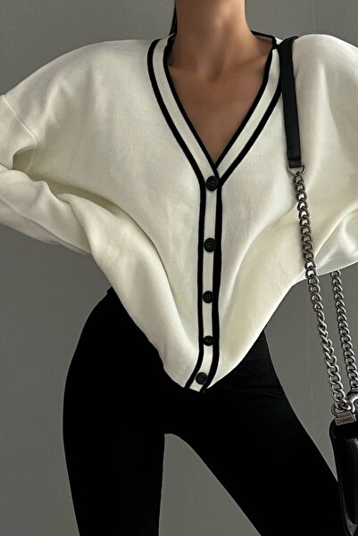 motina Γυναικείο πουλόβερ με λαιμόκοψη σε μαύρο χρώμα