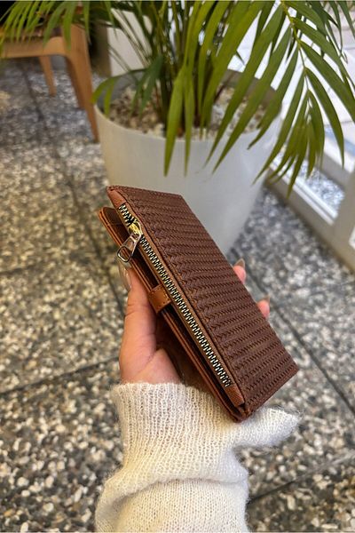Yuka Atelier Textured Design Faux Leather Wallet