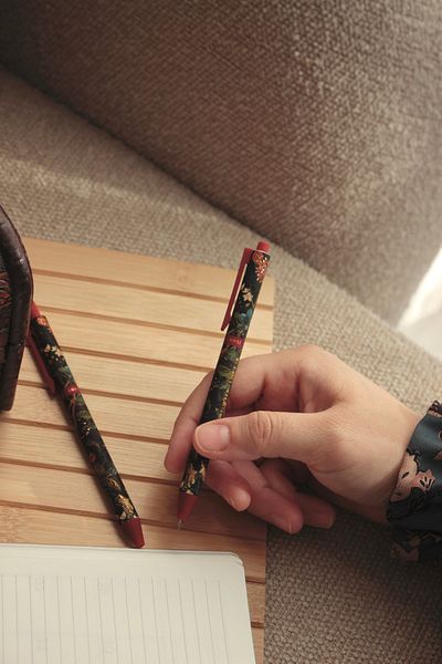 Nova Crafts Authentic Red Green Floral Gilded Ballpoint Pen