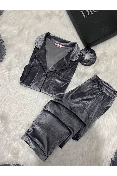 şıklık durağı Set de pijamale de damă cu cataramă din catifea cutie de lux