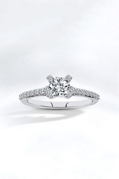 passion silver Pırlanta Modeli Tektaş Gümüş Kaplama Yüzük Kadın