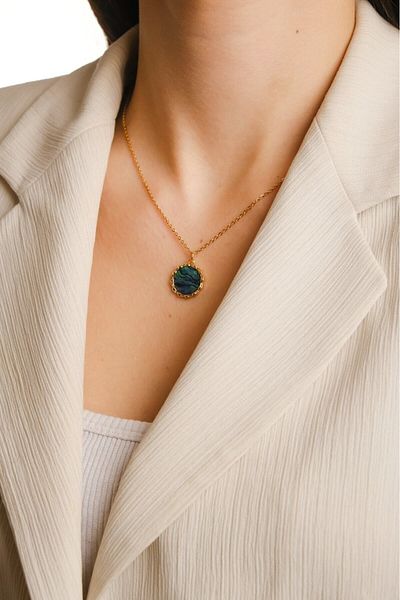 Lekka Design Steel Women's Pearlescent Green Zircon Stone Medallion Necklace