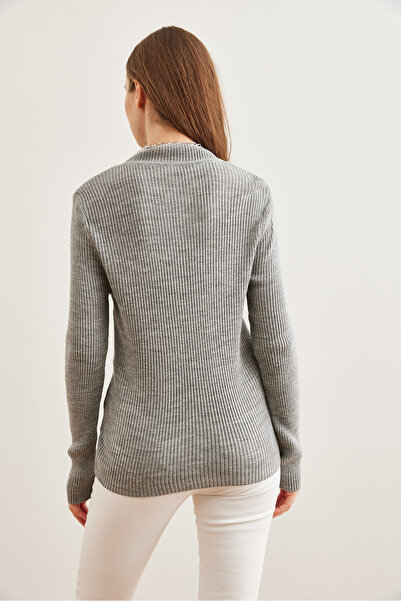 Olalook Kadın Gri Yarım Balıkçı Zikzak Dokulu Yumuşak Triko Kazak KZK-19000447