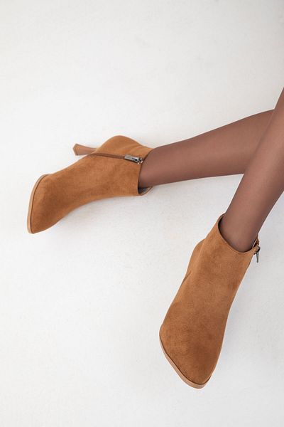 SOHO Tan Suede Women's Boots & Booties 17525