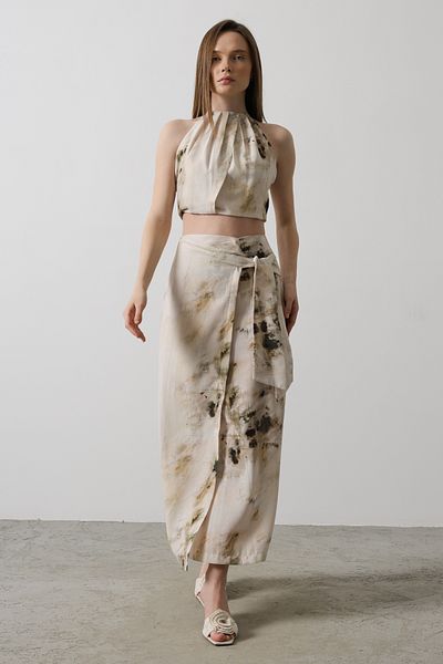 Trendyol Collection Beigefarbener, gewebter Wickel-Midi-Rock mit Batikmuster TWOSS25ET00052