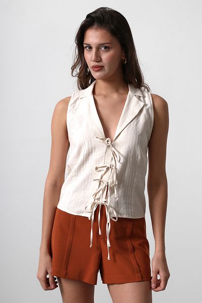 Trendyol Collection Λεπτομέρεια με δέσιμο πριν από το πέτο του μπουφάν Beige Ceke Regular Top Shantilli Blus