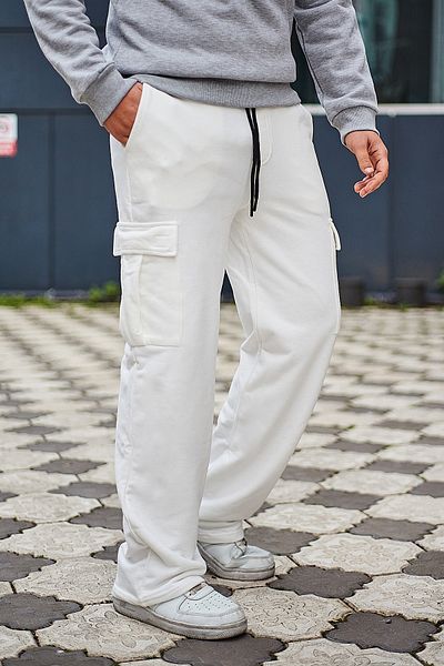 Trendyol Collection Φαρδιά κοπή Ecru Sweatpants - Cargo Pocket, Tmnaw25Ea00021