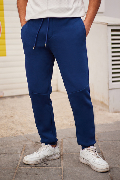 Trendyol Collection Χοντρό φούτερ με λεπτομέρεια ραφής Indigo - Κανονική εφαρμογή TMNAW25EA00002