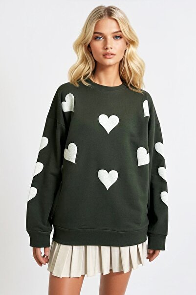 Trend Alaçatı Stili Ořechově zelená oversize dámská mikina s potiskem srdce - Crew Neck, 2 vlákna Alc-X13314