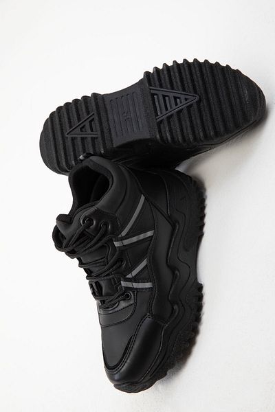SOHO Black-Black Women's Sneakers 20142