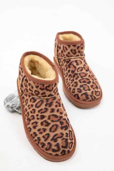 SOHO Damenstiefel und Stiefeletten mit Leopardenmuster – 20024