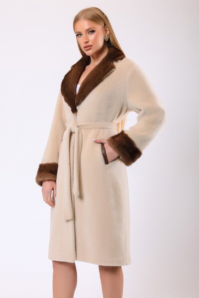 Leather Club Bej Olivia Kürk Aksesuarlı Yün Kaban