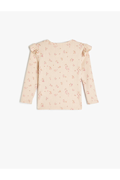 Koton Langärmliges T-Shirt mit Rüschen und Blumenmuster und Rundhalsausschnitt