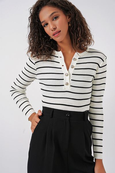 Bigdart 15821 Buttoned Knitwear Sweater - White