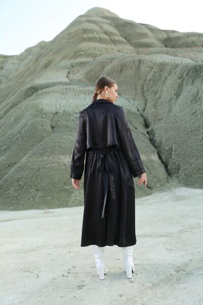 Oilemaperla Kadın Siyah Saten Trençkot