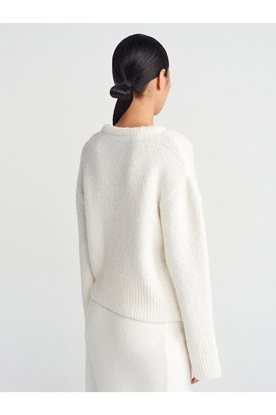 Dilvin 10678 Ecru Crew Neck Soft Knitwear Sweater