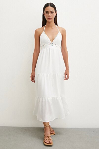 TRENDQUEL Λευκό λινό φόρεμα - Λεπτομέρεια με χάντρες